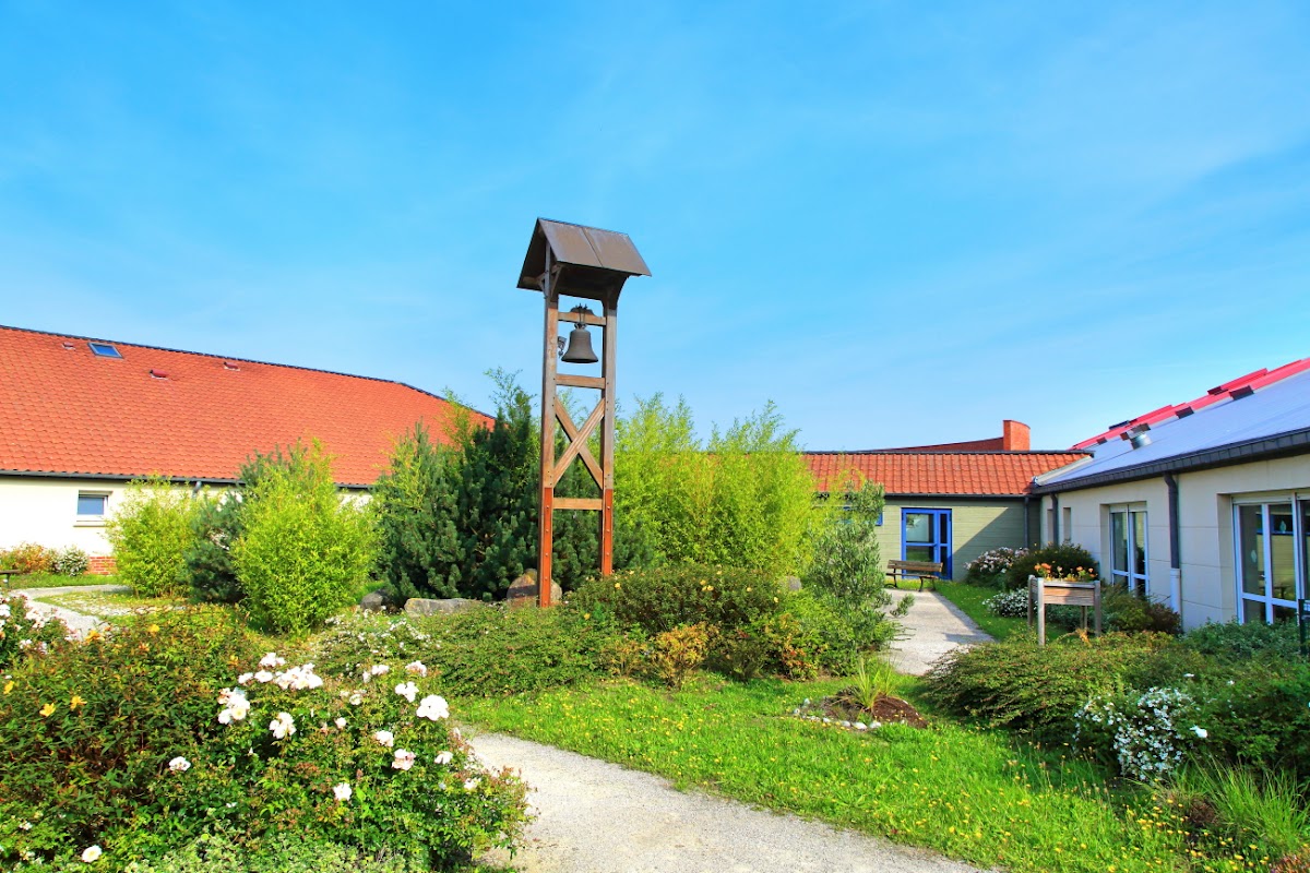 Photo de EHPAD la Roselière, EHPAD à CALAIS