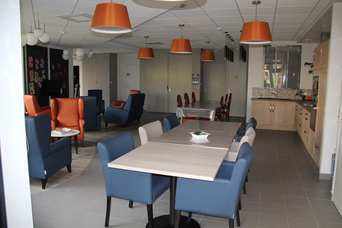 Centre d'hébergement temporaire de Saint-Gilles - Photo 2 sur 5 - Intérieur et espaces communs