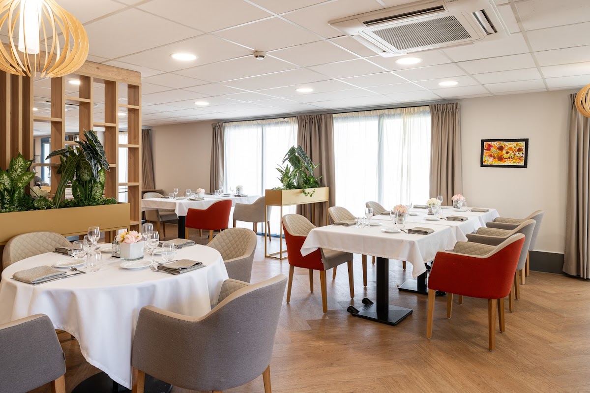 EHPAD Korian Les jardins de Serena - Photo 2 sur 5 - Intérieur et espaces communs