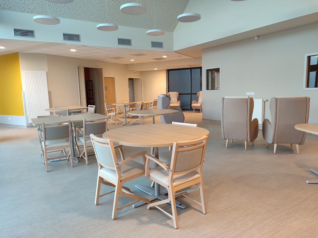 EHPAD Louise de la Vallière - Photo 2 sur 5 - Intérieur et espaces communs