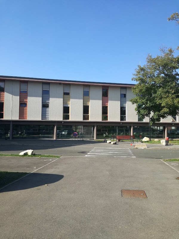 EHPAD Neuville - Photo 4 sur 5 - Espaces de vie