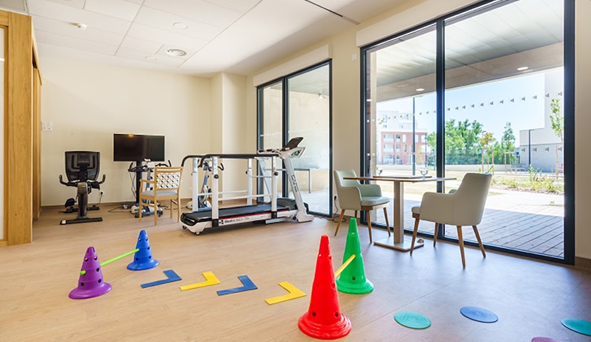 EHPAD Henri-IV - Photo 5 sur 5 - Environnement et extérieurs