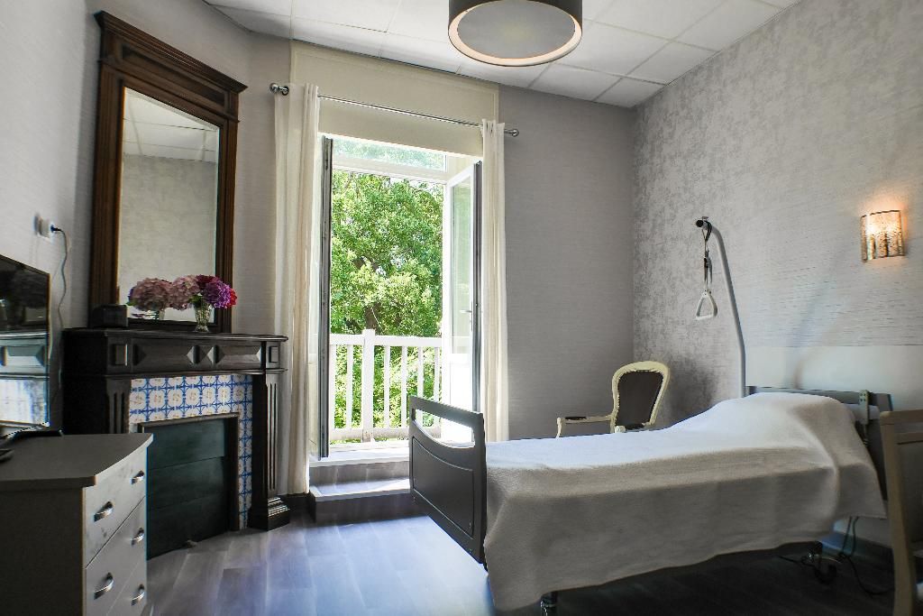 EHPAD Résidence du Parc d'Hiver - Photo 2 sur 5 - Intérieur et espaces communs