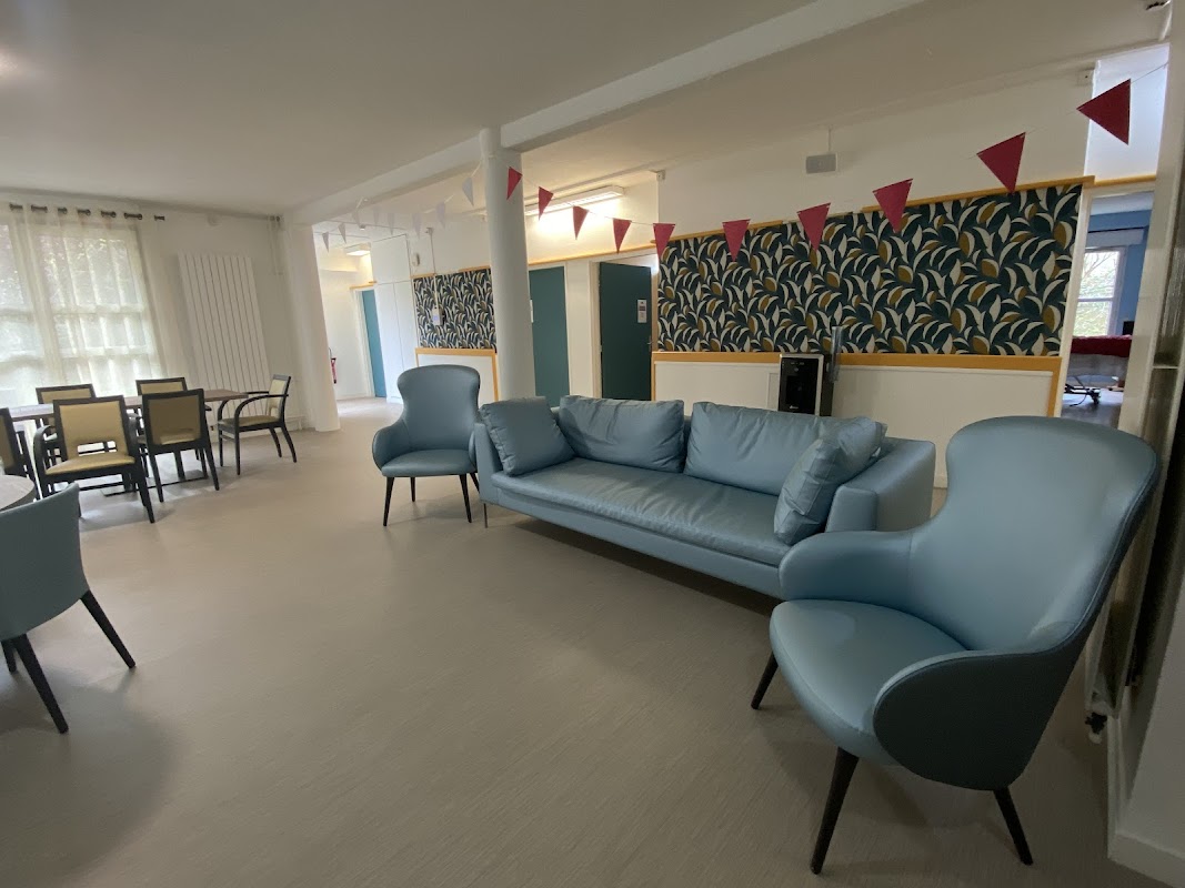 EHPAD Résidence Arc en ciel - Photo 2 sur 4 - Intérieur et espaces communs
