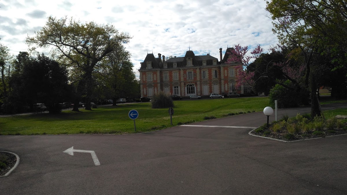 EHPAD Château Pomerol - Photo 3 sur 5 - Chambres et hébergement