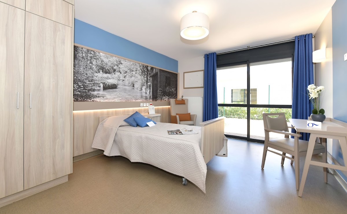 EHPAD Les Cèdres de Paron - Photo 5 sur 5 - Environnement et extérieurs