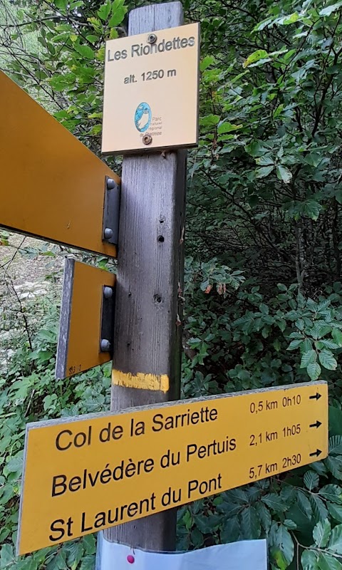 EHPAD Le Pertuis - Photo 2 sur 5 - Intérieur et espaces communs