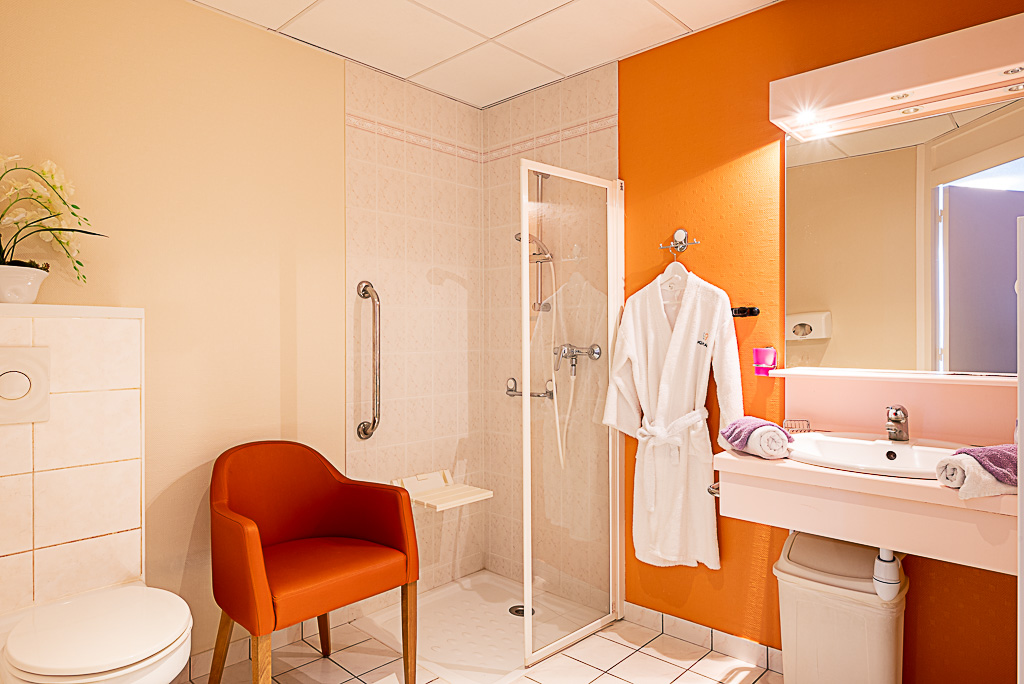 EHPAD Résidence Automne Bollée Chanzy - Photo 2 sur 5 - Intérieur et espaces communs