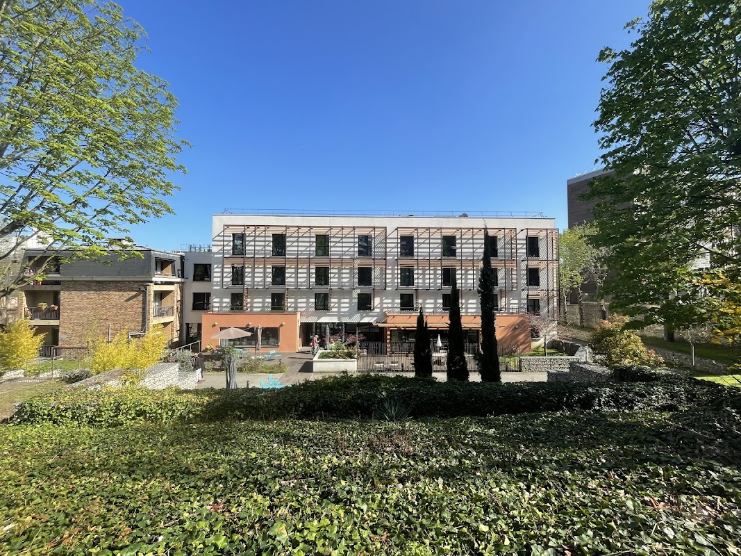 EHPAD Le Sacré Coeur - Photo 5 sur 5 - Environnement et extérieurs