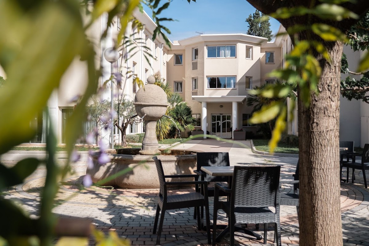 EHPAD Tonus Vitamine - Photo 3 sur 5 - Chambres et hébergement