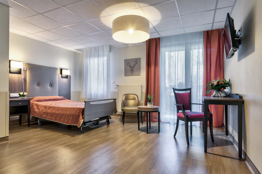 EHPAD Les Soleiades - Photo 2 sur 5 - Intérieur et espaces communs