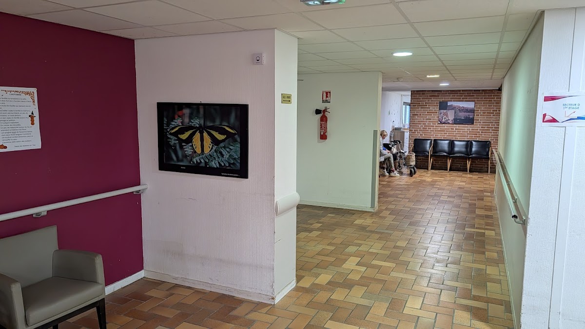 EHPAD Maréchal Leclerc - Photo 2 sur 5 - Intérieur et espaces communs