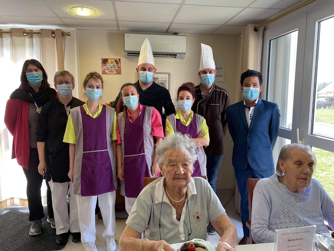 EHPAD Résidence aquarelle - Photo 5 sur 5 - Environnement et extérieurs