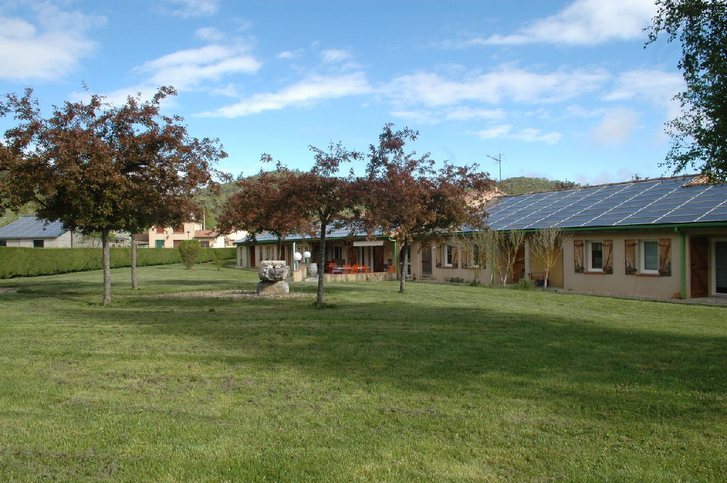 EHPAD Al Niu Del Roc Roquefeuil - Photo 3 sur 5 - Chambres et hébergement