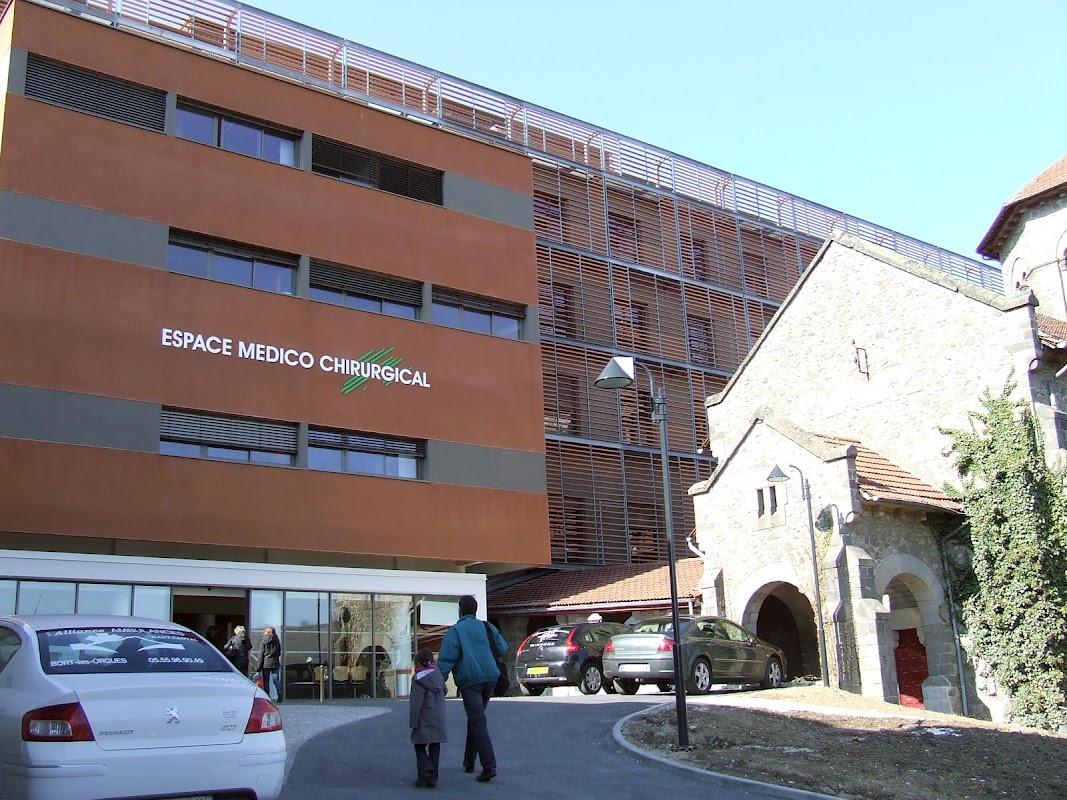 Photo de EHPAD du centre hospitalier Henri Mondor, EHPAD à AURILLAC