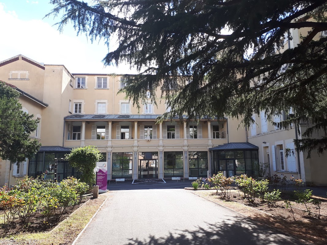 EHPAD Sainte-Germaine - Photo 5 sur 5 - Environnement et extérieurs