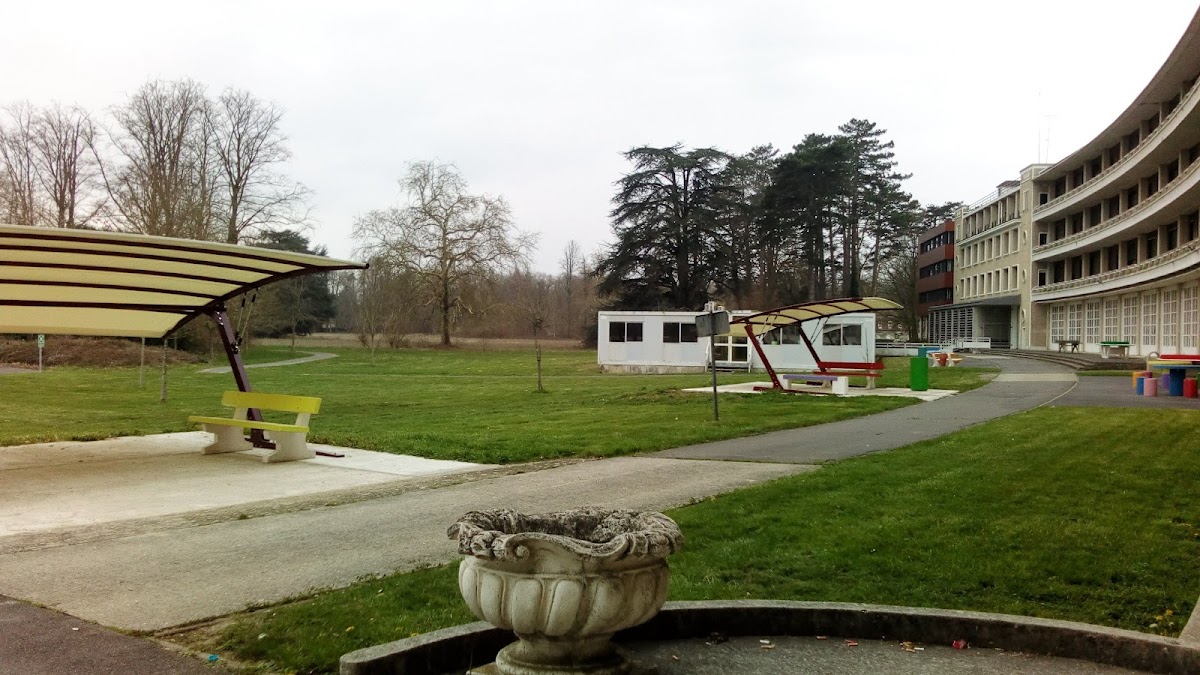 USLD CMPA Neufmoutiers - Photo 5 sur 5 - Environnement et extérieurs