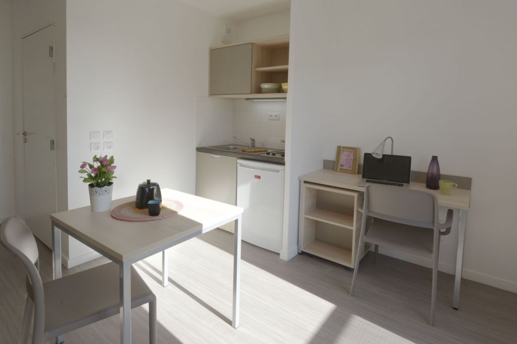 Foyer-Logement bièvre - Photo 3 sur 5 - Chambres et hébergement