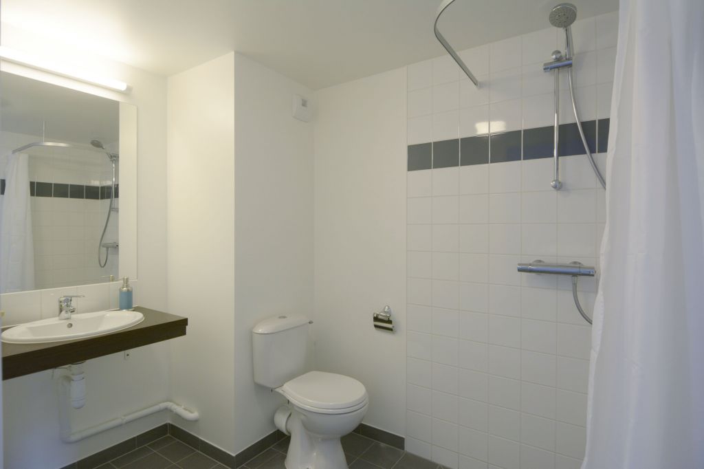 Foyer-Logement bièvre - Photo 2 sur 5 - Intérieur et espaces communs