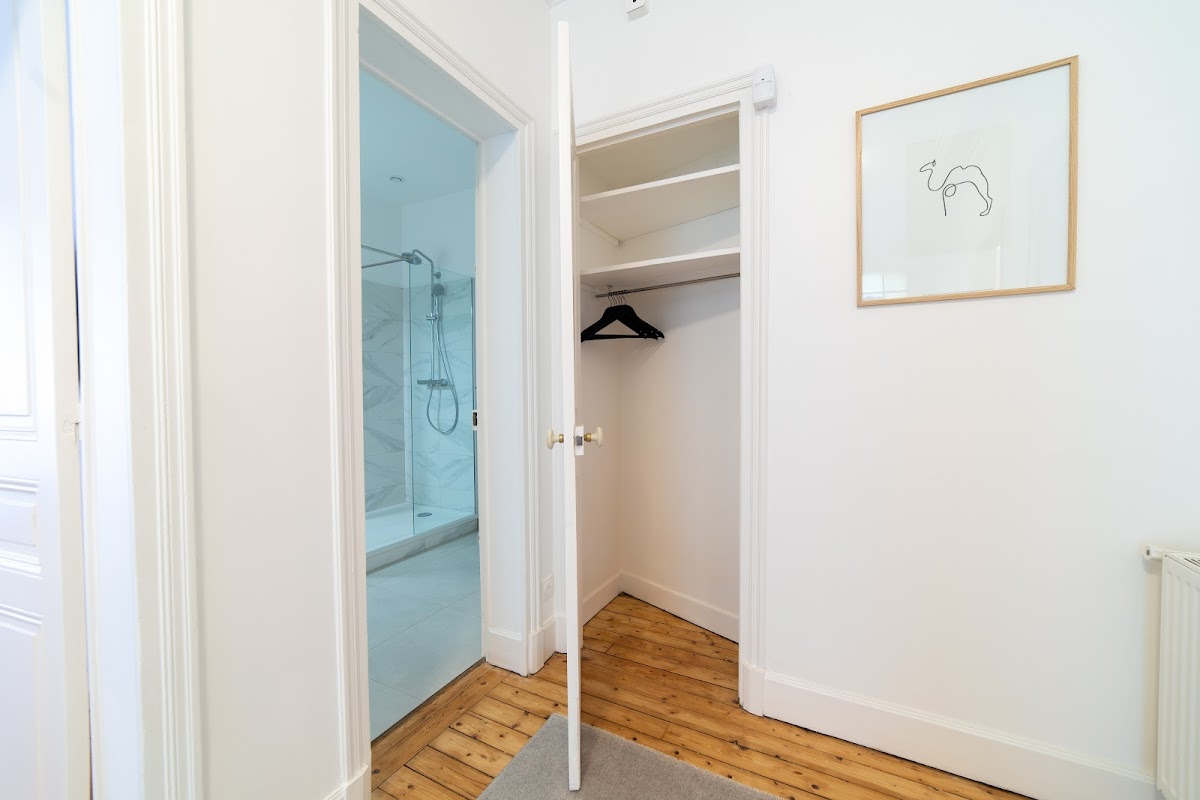 Logement Grenelle - Photo 5 sur 5 - Environnement et extérieurs