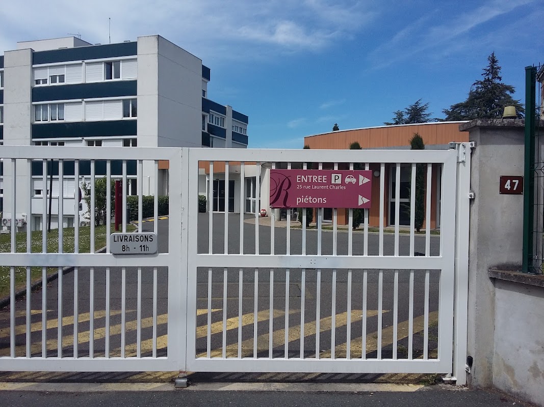 EHPAD La Renaudière - Photo 2 sur 5 - Intérieur et espaces communs