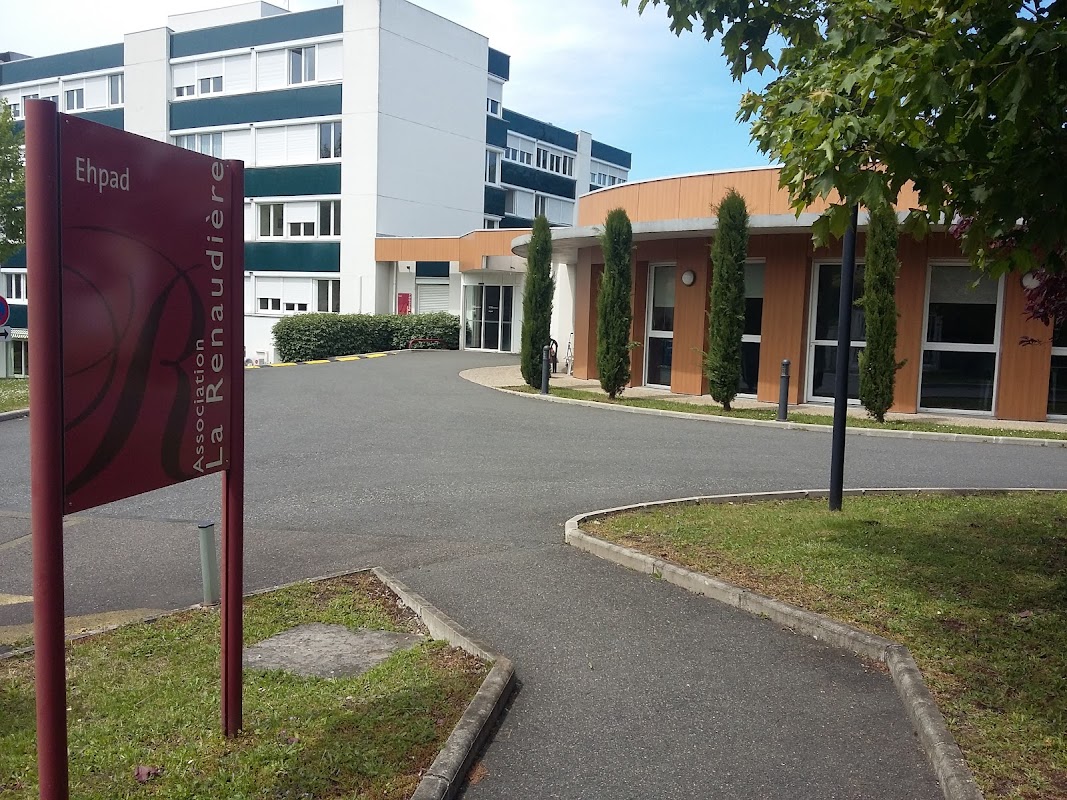 EHPAD La Renaudière - Photo 5 sur 5 - Environnement et extérieurs