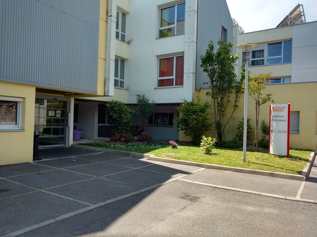 EHPAD L'énchanterie - Photo 2 sur 4 - Intérieur et espaces communs