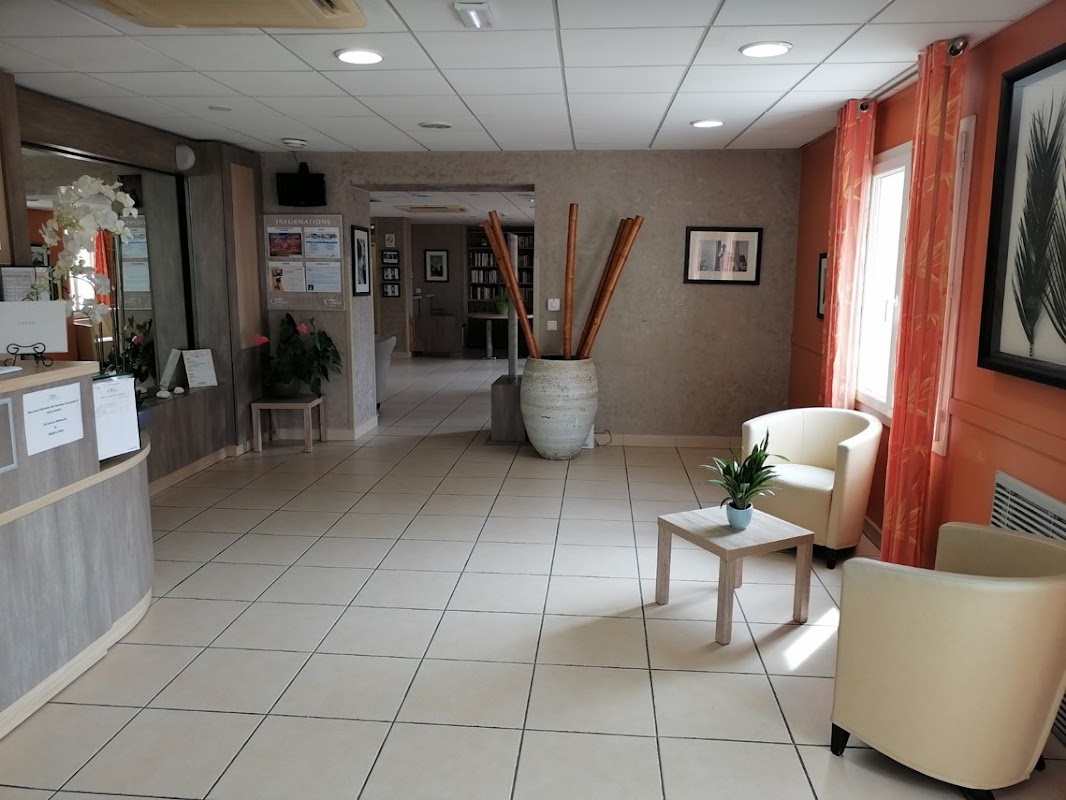 EHPAD Diamantines - Photo 2 sur 5 - Intérieur et espaces communs