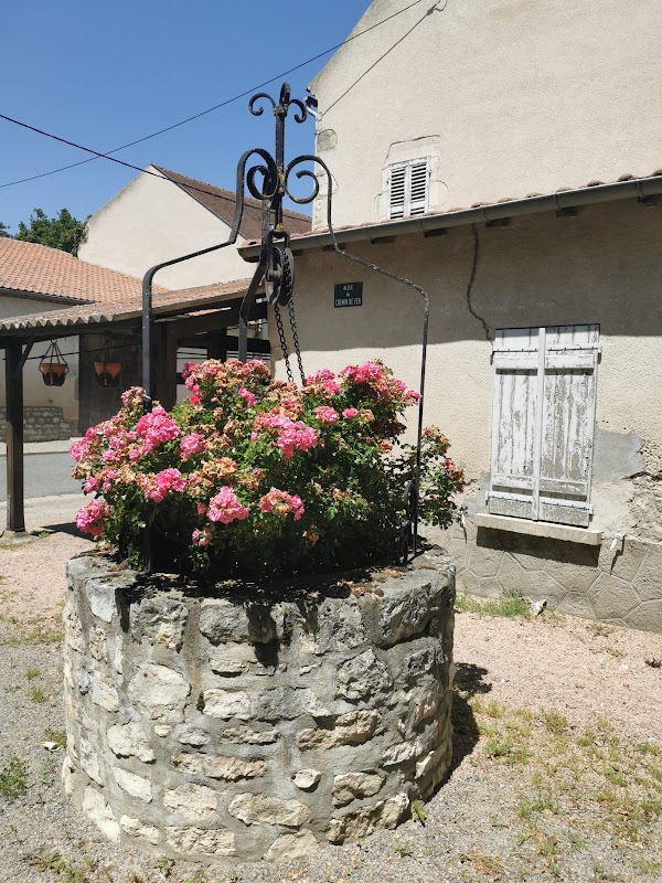 EHPAD d'Ébreuil - Photo 2 sur 5 - Intérieur et espaces communs