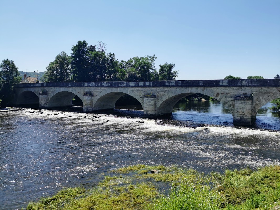 EHPAD d'Ébreuil - Photo 5 sur 5 - Environnement et extérieurs