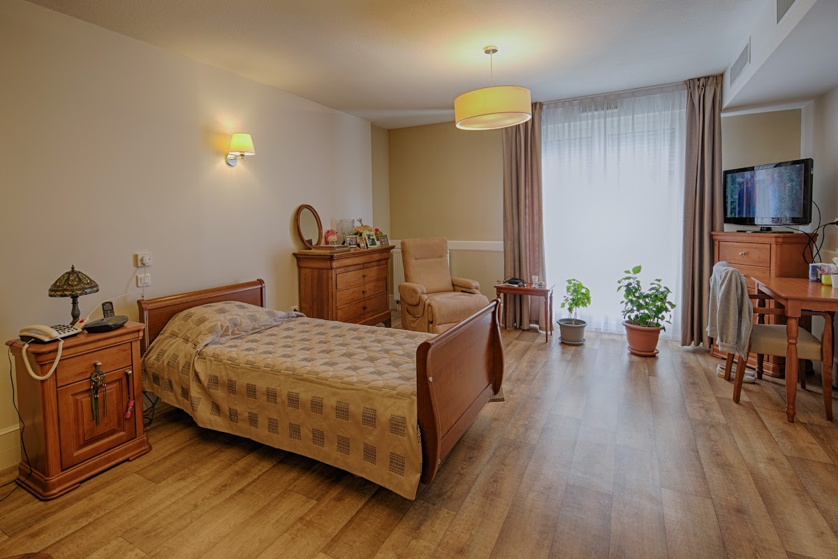 EHPAD Résidence Les Pléiades - Photo 2 sur 5 - Intérieur et espaces communs