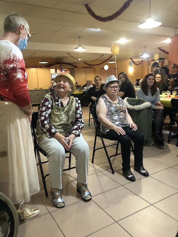 EHPAD La Renaissance - Photo 2 sur 3 - Intérieur et espaces communs