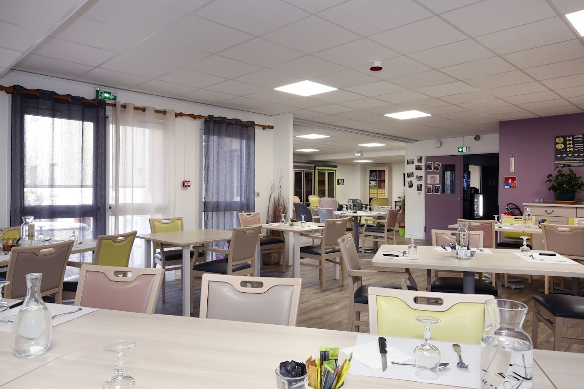 Foyer-Logement Résidence la roseraie - Photo 5 sur 5 - Environnement et extérieurs