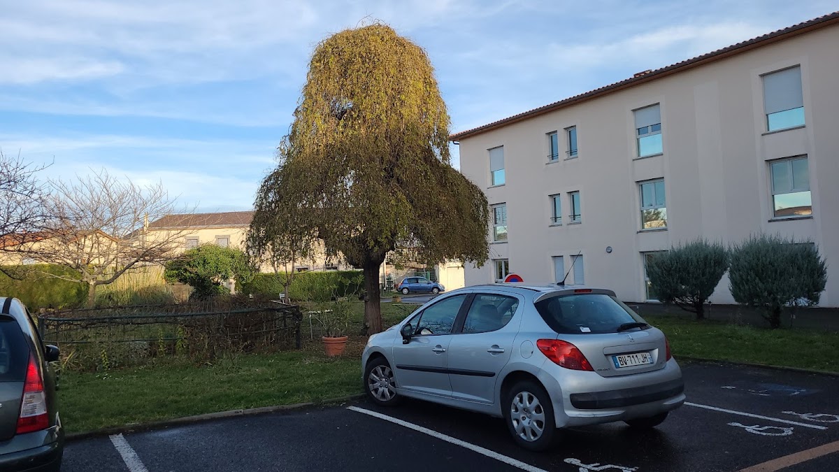 EHPAD La Miséricorde Bon Accueil - Photo 2 sur 4 - Intérieur et espaces communs