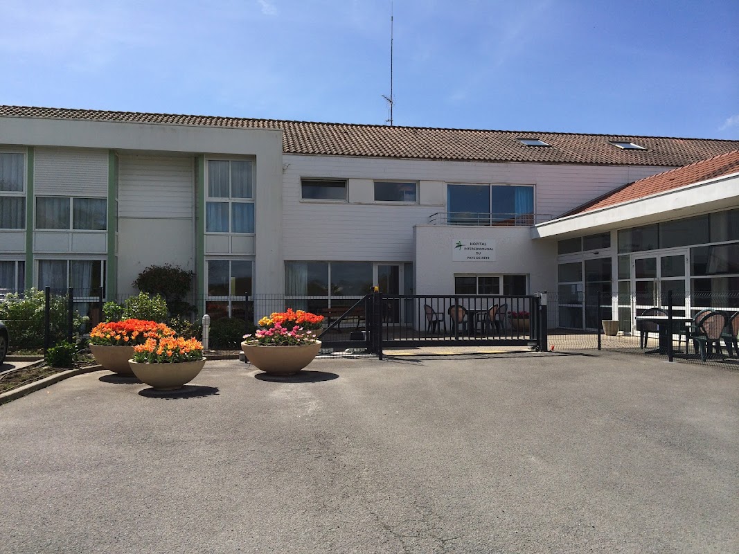 EHPAD Saint-Père - Photo 2 sur 3 - Intérieur et espaces communs