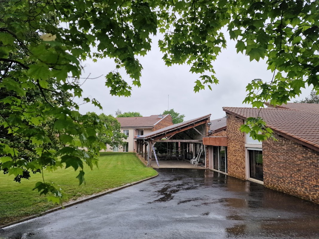 Photo de EHPAD La Montagne, EHPAD à CHATILLON SUR CHALARONNE