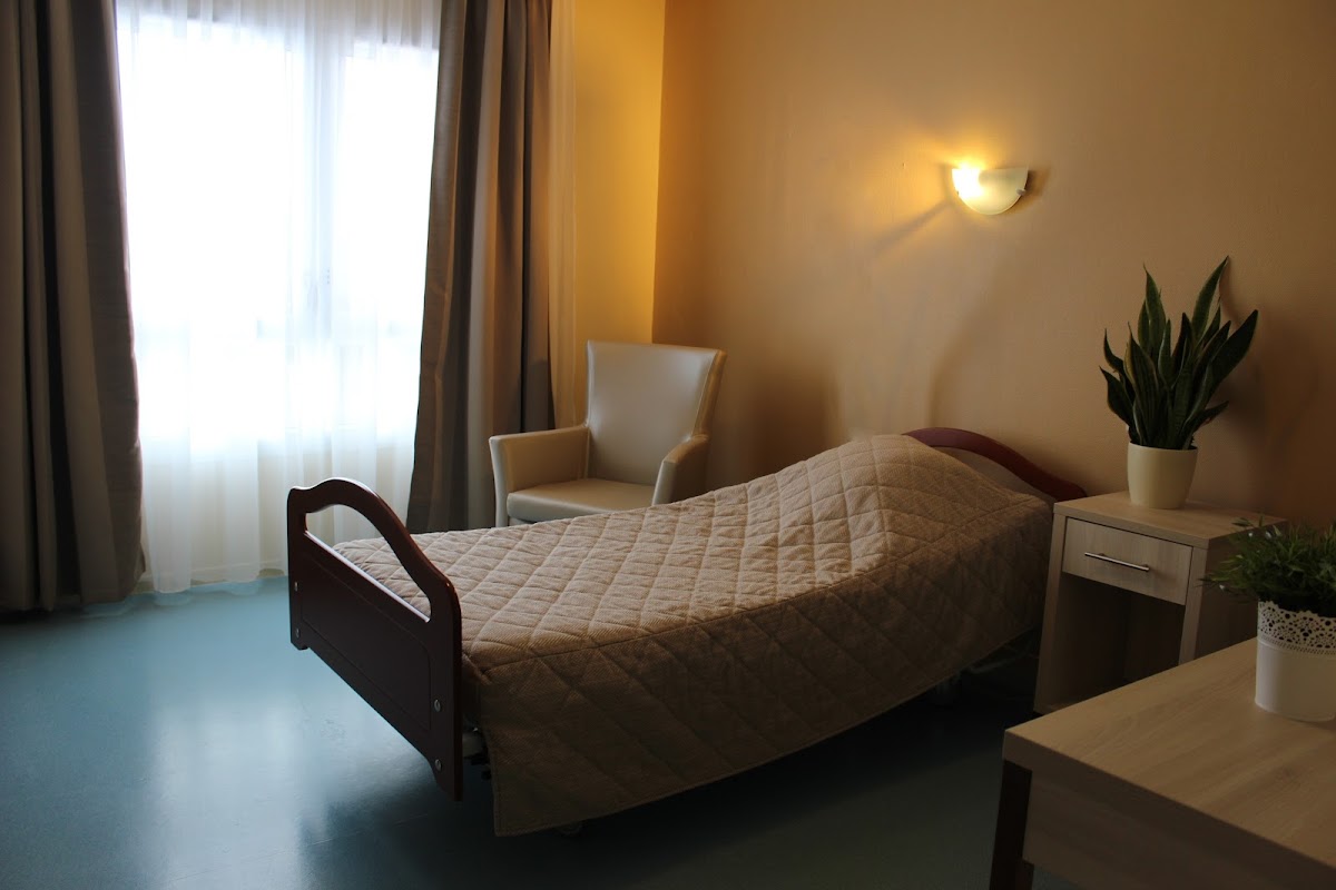 EHPAD Jeanne de Valois - Photo 5 sur 5 - Environnement et extérieurs