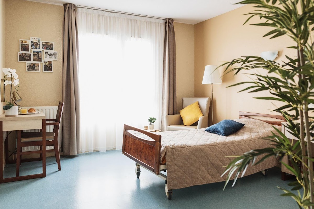 EHPAD Jeanne de Valois - Photo 2 sur 5 - Intérieur et espaces communs