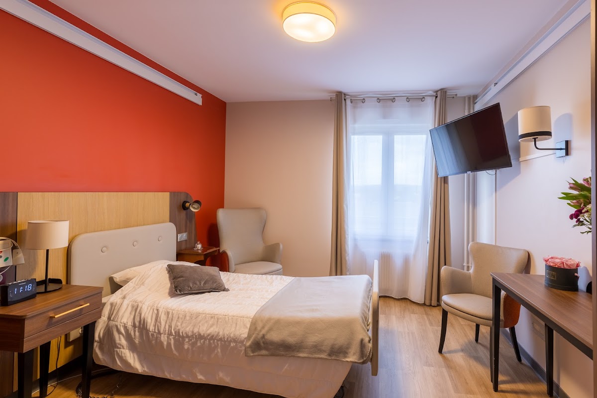 EHPAD Korian Villa d'Azon - Photo 2 sur 5 - Intérieur et espaces communs