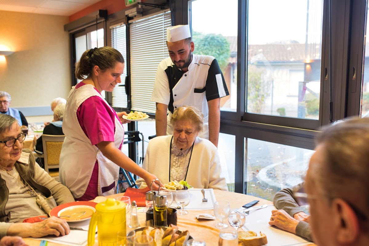 EHPAD Résidence Les Aures - Photo 5 sur 5 - Environnement et extérieurs