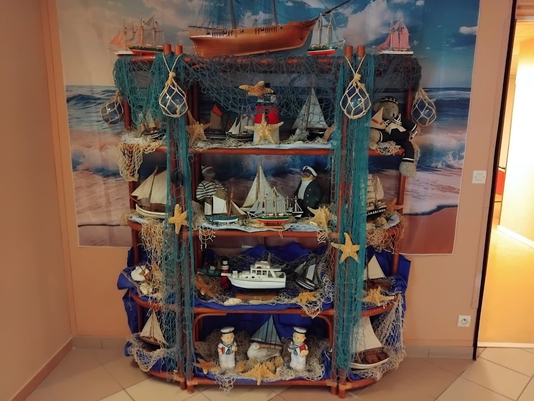 Photo de EHPAD Les Tilleuls, EHPAD à COURSEULLES SUR MER