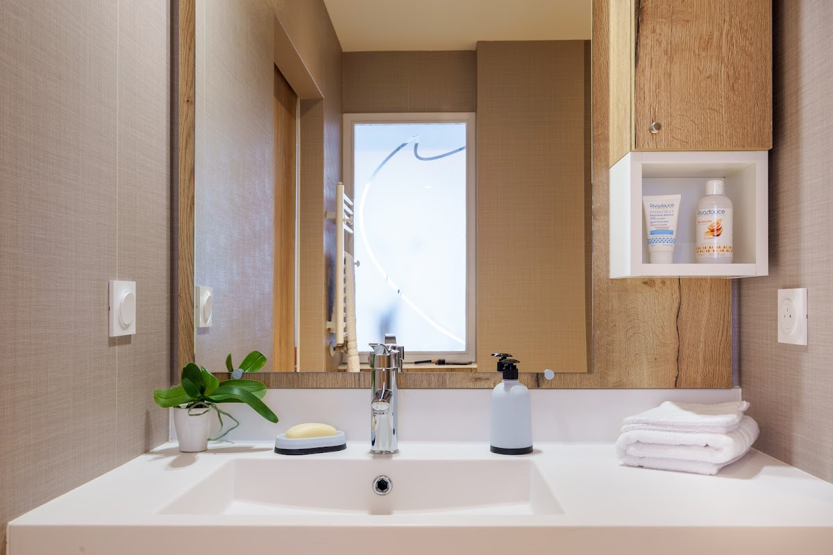 EHPAD Themis Lasplanes - Photo 3 sur 5 - Chambres et hébergement