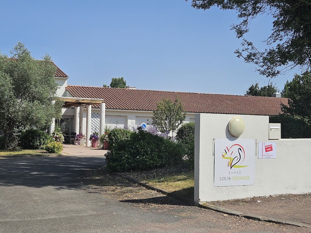 EHPAD Louis Crosnier - Photo 2 sur 5 - Intérieur et espaces communs