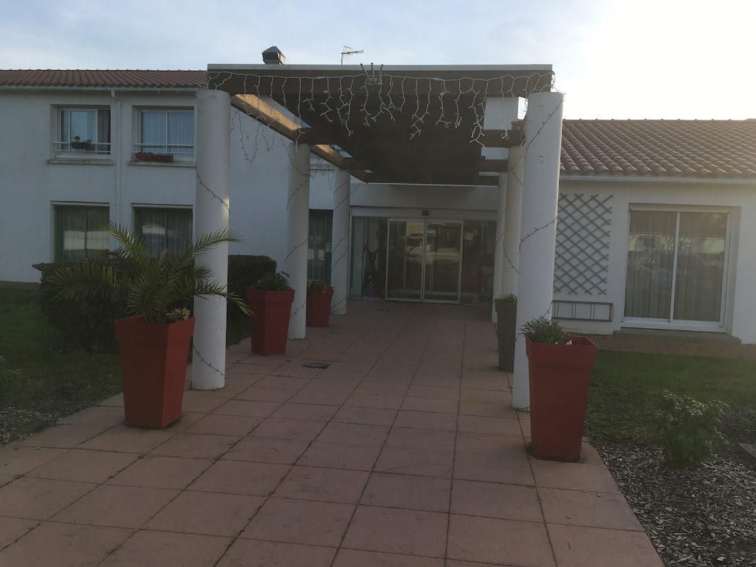 EHPAD Louis Crosnier - Photo 3 sur 5 - Chambres et hébergement