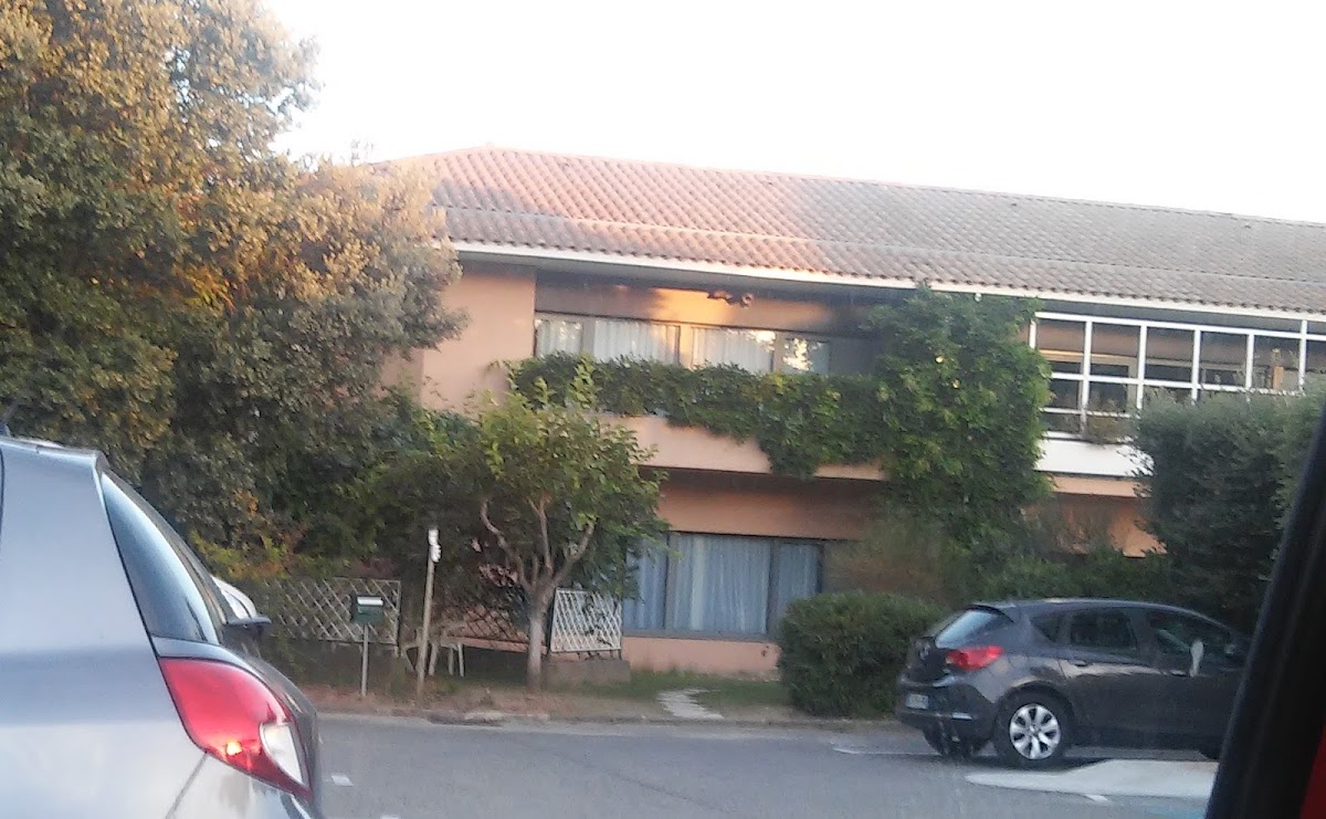 EHPAD Les Fleuriades - Photo 3 sur 5 - Chambres et hébergement