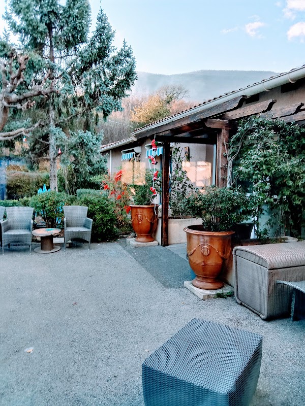 EHPAD La Maison bleue - Photo 3 sur 5 - Chambres et hébergement