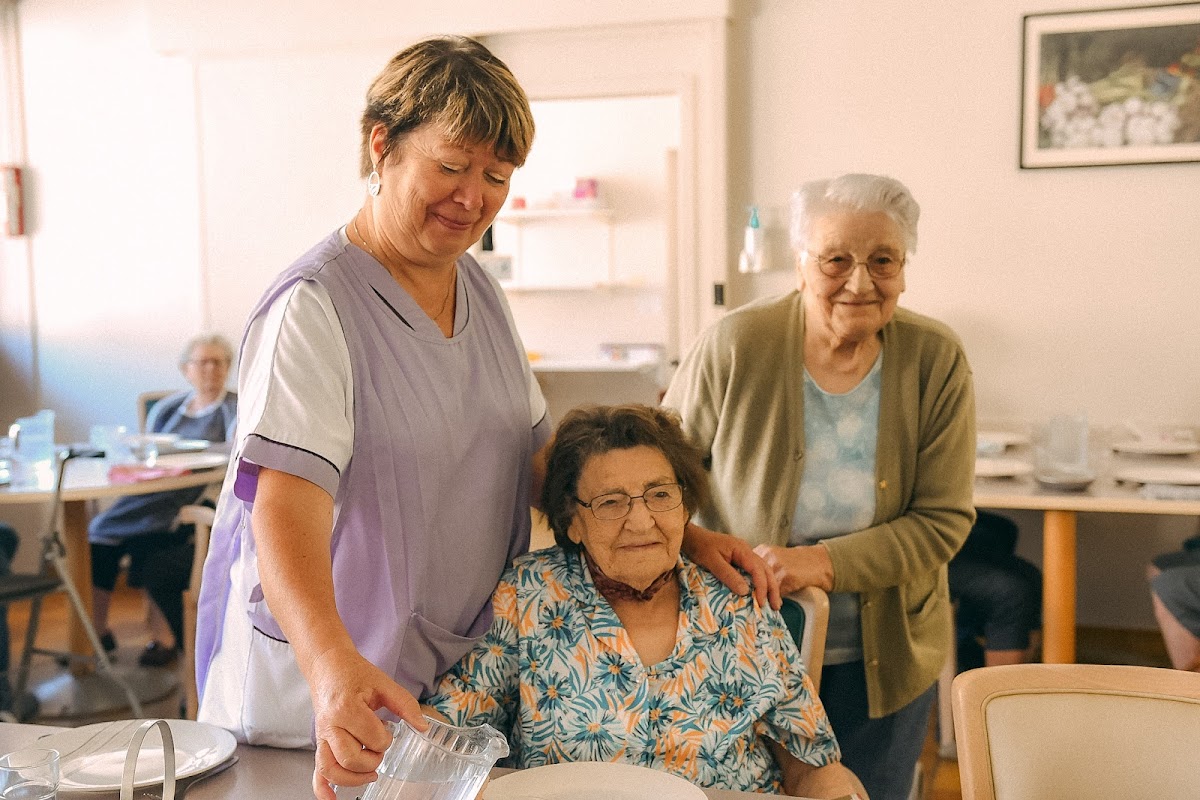 EHPAD La Douceur de Vivre Martigné-sur-Mayenne - Photo 5 sur 5 - Environnement et extérieurs