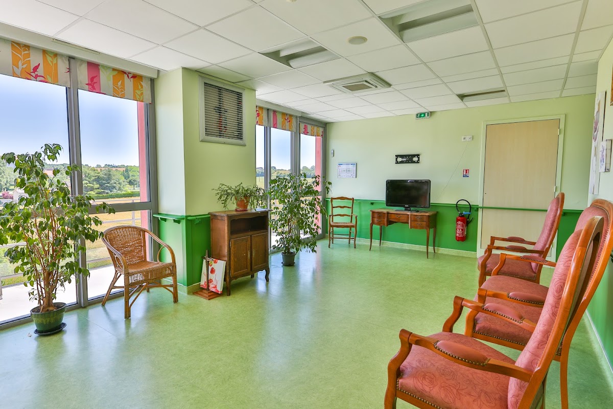 EHPAD Les Jardins d'Iroise - Photo 2 sur 5 - Intérieur et espaces communs