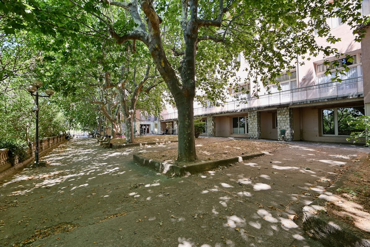 EHPAD Château de Fontainieu - Photo 5 sur 5 - Environnement et extérieurs