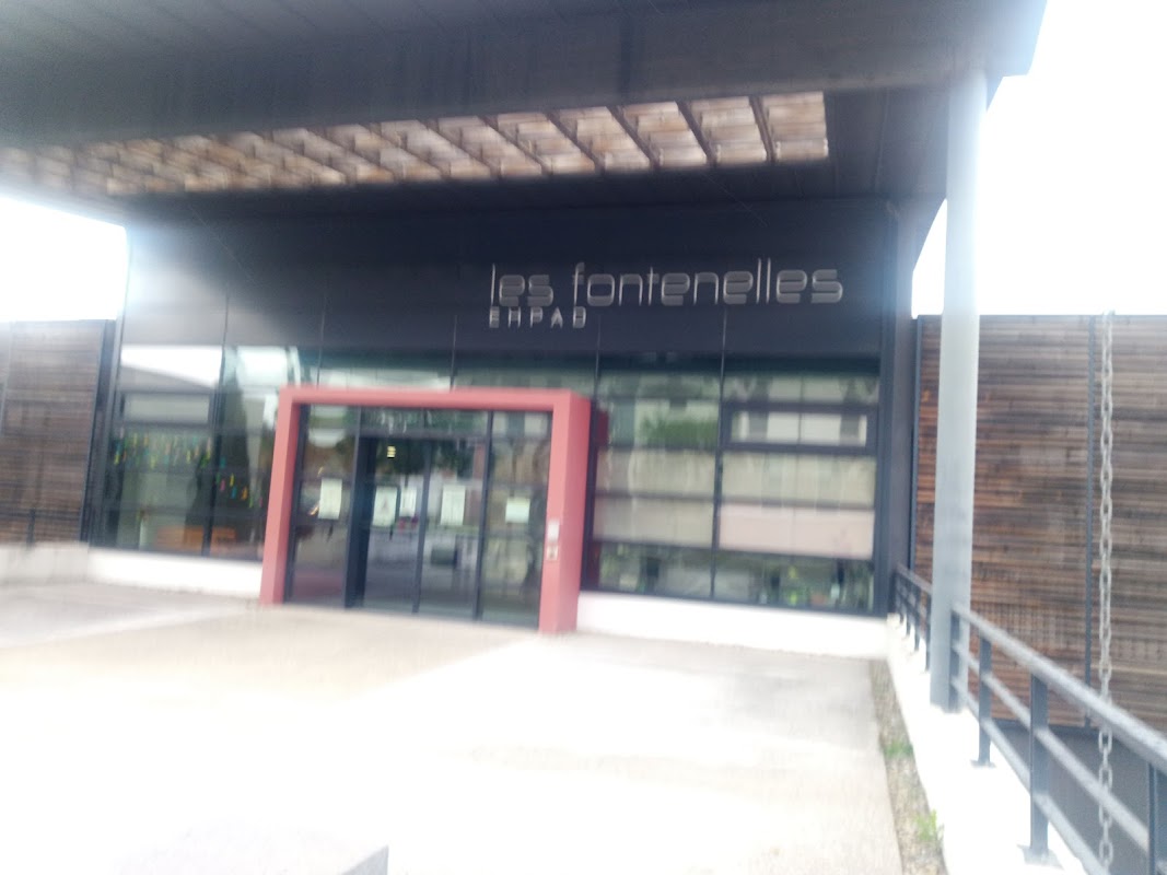 EHPAD Les Fontenelles - Photo 2 sur 2 - Intérieur et espaces communs